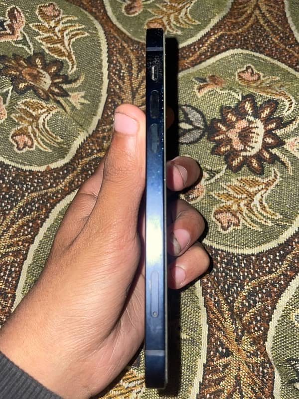 iphone 12 for sale 3