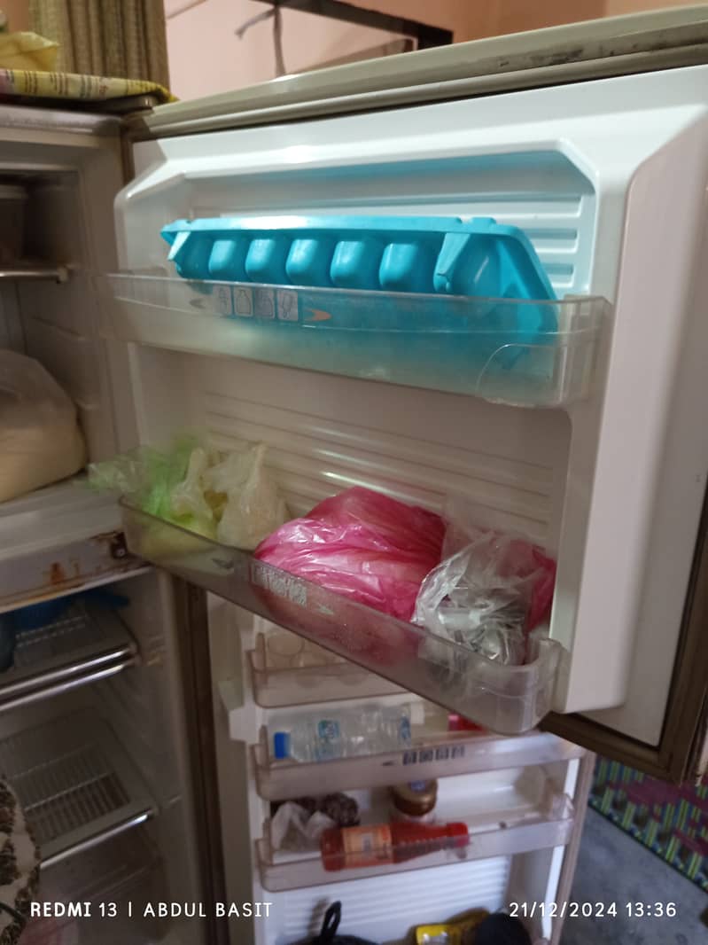 Dawlance Refrigerator for Sale 5