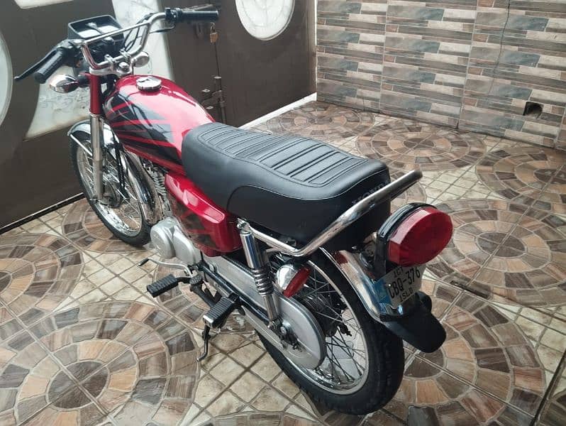 Honda 125 model 2022 register 21 fresh condition 2