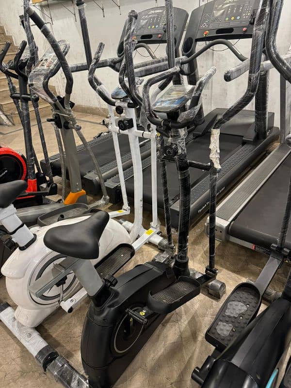 HOME GYM | Treadmill | Spin Bike | RUNNING MACHINE | Recumbent bike 10