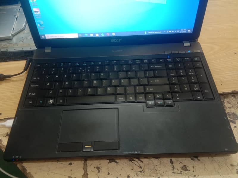 Acer travelmate laptop 15.6"  screen 9/10 condition for sale 0