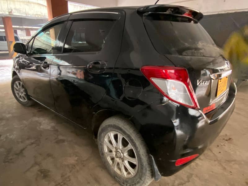 Toyota Vitz 2013 4