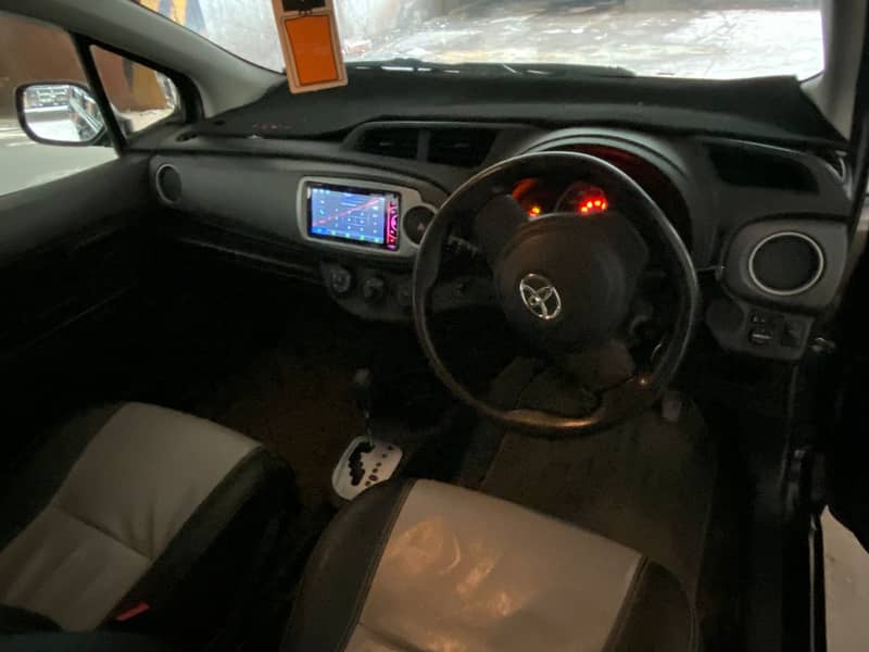 Toyota Vitz 2013 10