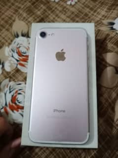 IPhone 7 128 GB pta approved with box