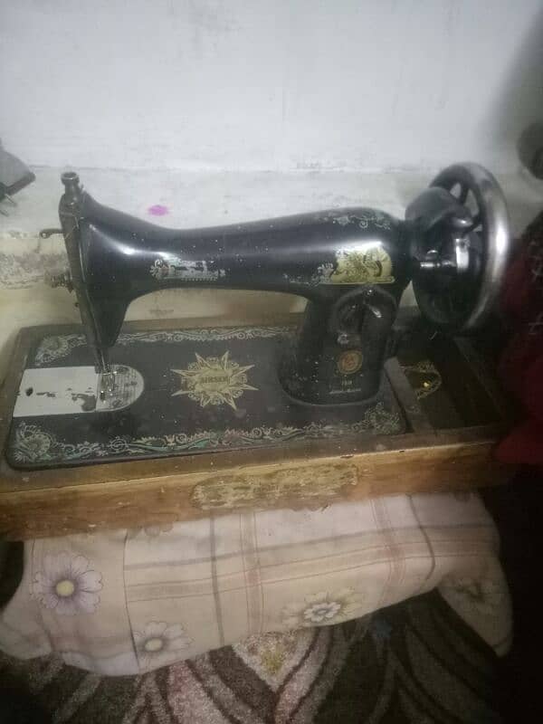 singer sewing machine 1