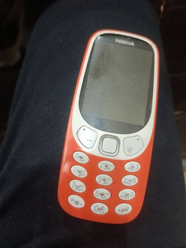 Nokia for sale button all ok. no fault.  bilkl ok 3