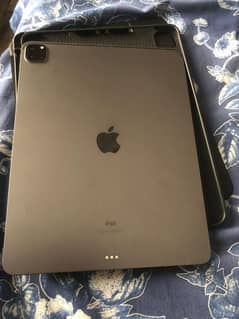 apple ipad pro M2