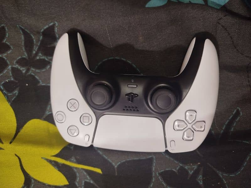 PS5 controller barely used 1