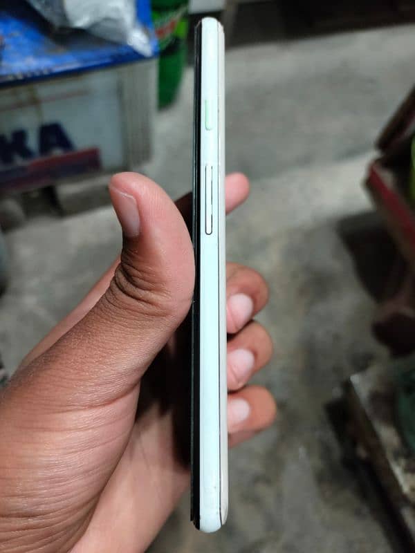 OPPO F21 PRO 8/128 4