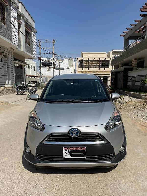 Toyota Sienta 2018 11