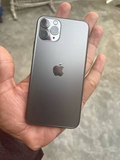 iPhone 11pro 256gb waterpack 88health 03008378822/03073516643