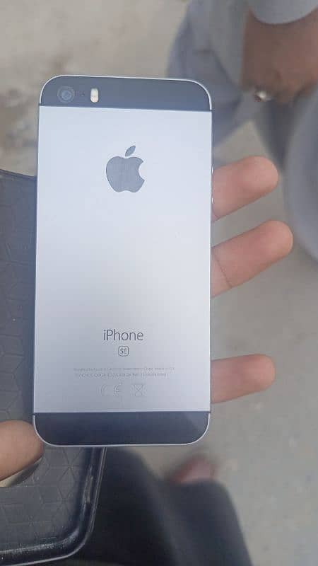 iphone se 128 gb non pta battery halt 78 orajnal 1