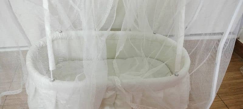 Used jhula for baby 3
