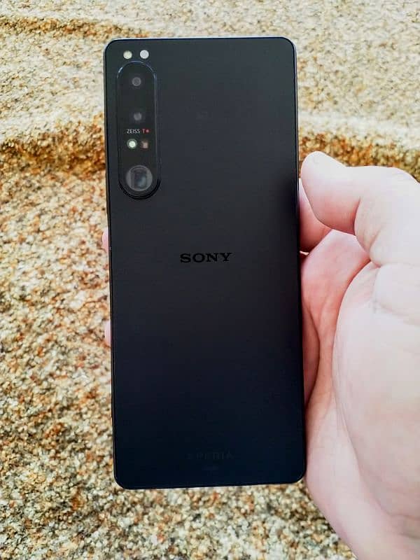 Xperia 1 IV 8.5/10 dual SIM non-pta(SIM time remaining) 12/256 2