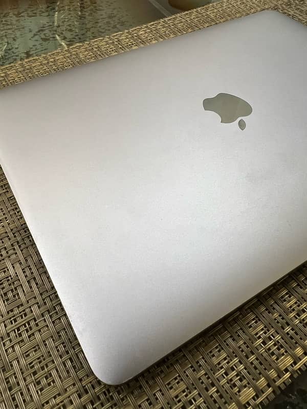 Macbook Pro 2019 Touch bar - Core i5 3