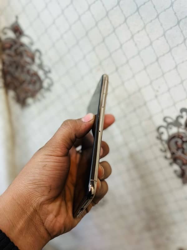 iphone xs non pta 4