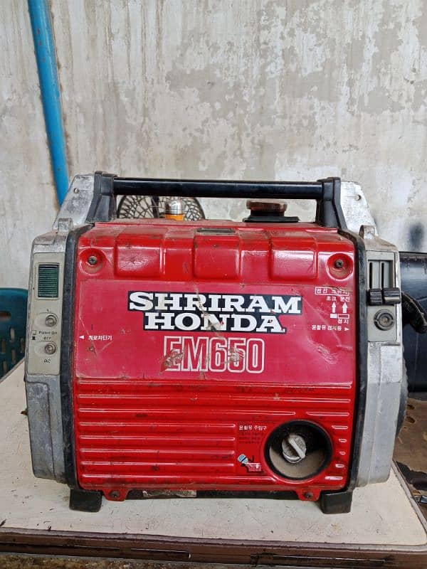 Honda EM650 Generator 0