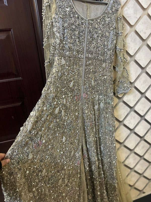 Maxi best condition for sale at reasonable price 1