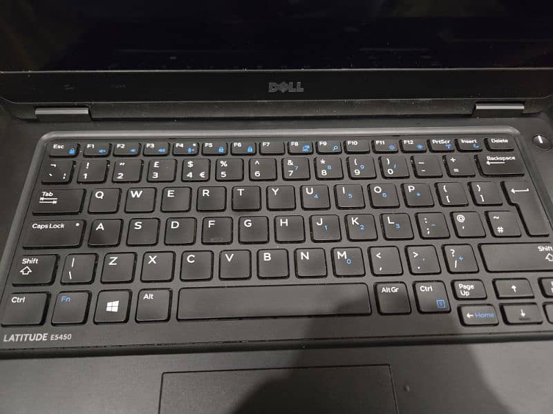 Dell Latitude E5450 11