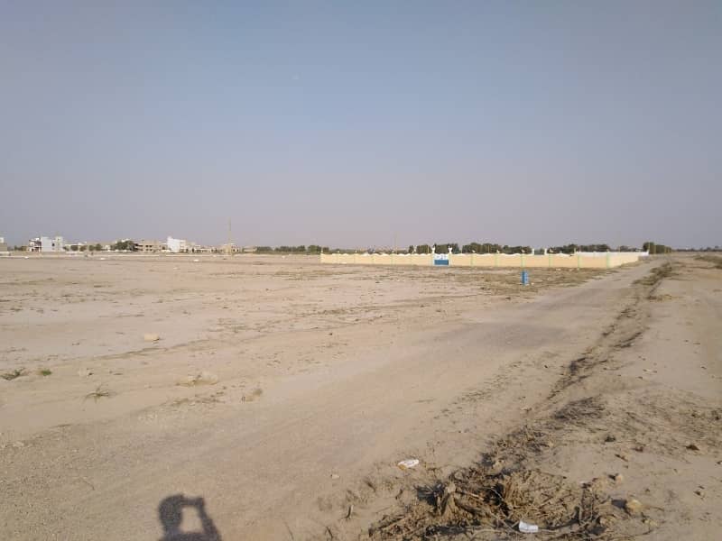 Pir Ahmed Zaman Town Block 4 150 Feet Road Plot For Sale 4