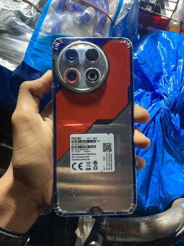 Tecno spark 30 pro(limited edition) 0