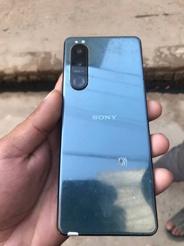 sony experia 5 mark 3 2