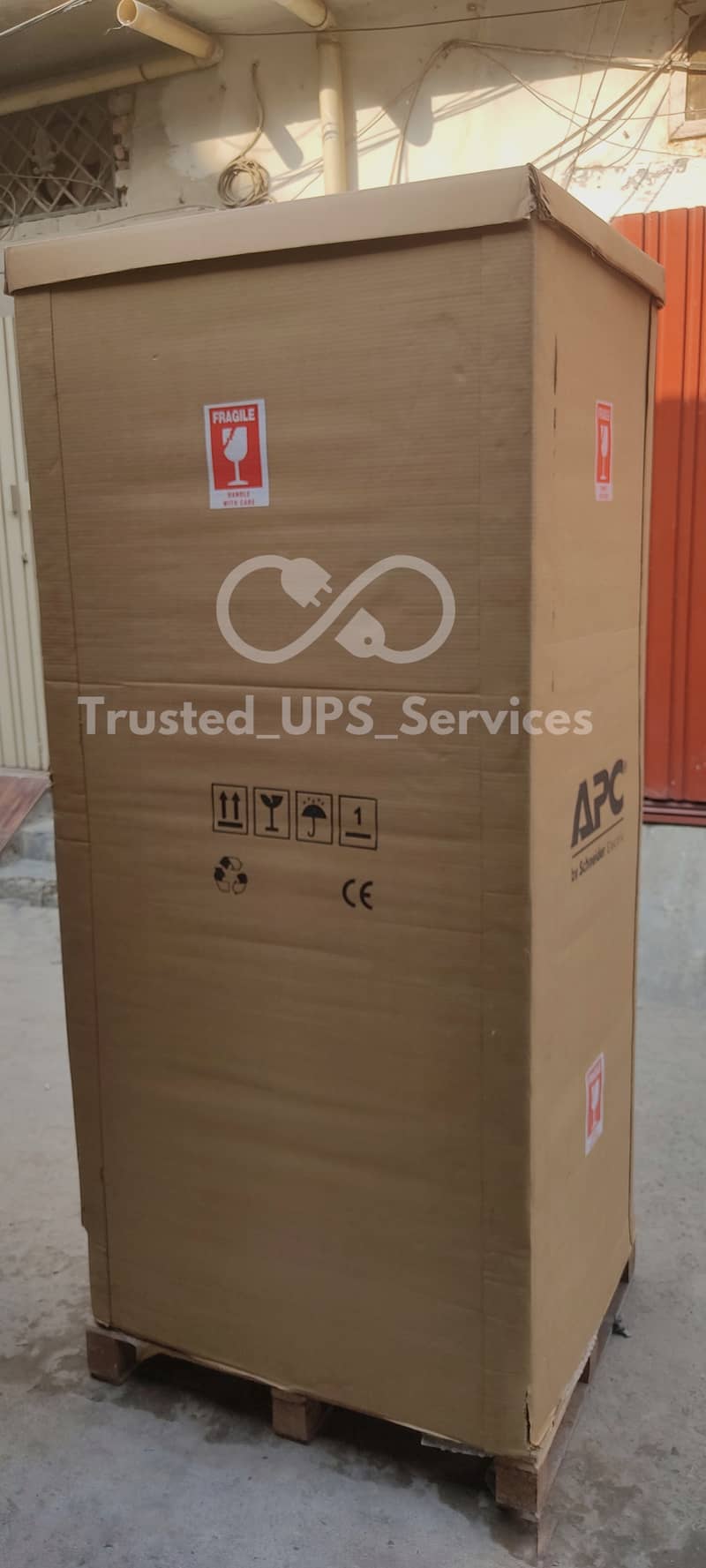 APC MGE Galaxy PW, 300, 5000, 5500, 6000 & 7000 | Industrial UPS | 1