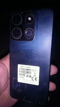 itel a05s with box 4/64 argent sale need cash