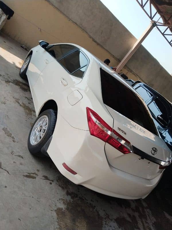 Toyota Corolla XLI 2015 4