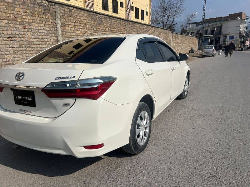 Toyota Corolla GLI 2018 9