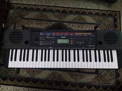 Yamaha PSR 263 61 Key Portable Keyboard with Stand