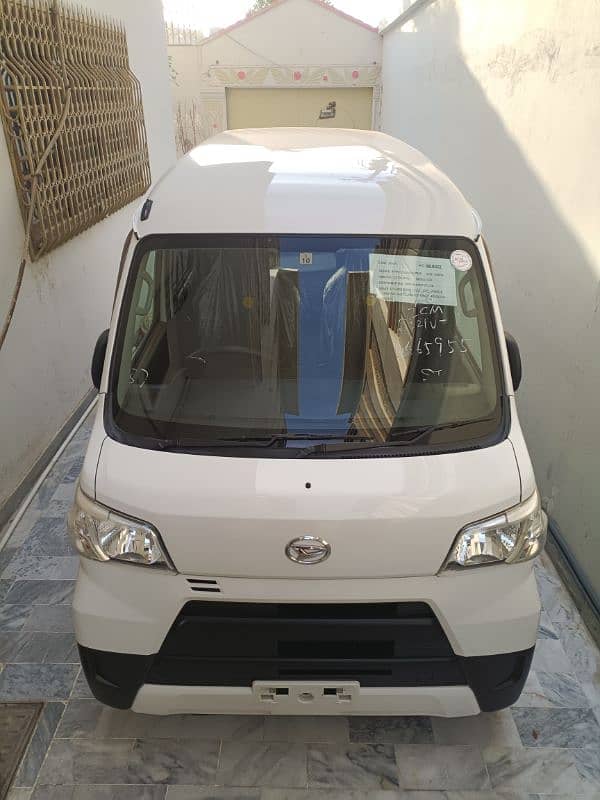 Daihatsu Hijet 2020 4