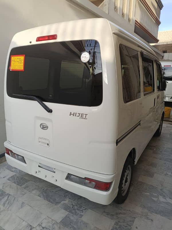 Daihatsu Hijet 2020 8