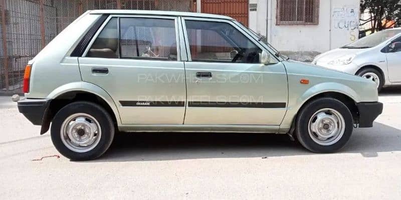 Daihatsu Charade 1984 0