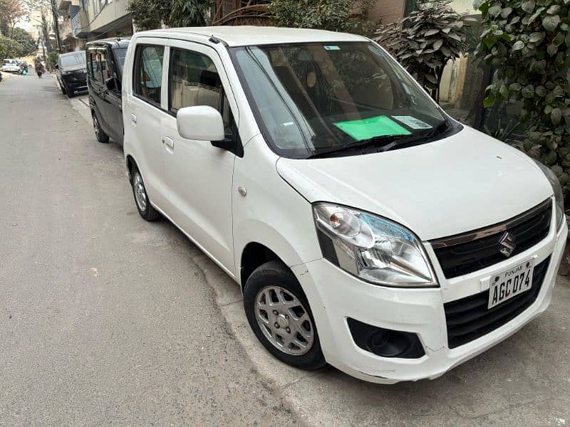 Suzuki Wagon R 2019 1