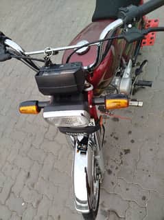 HONDA CD 70 BIKE