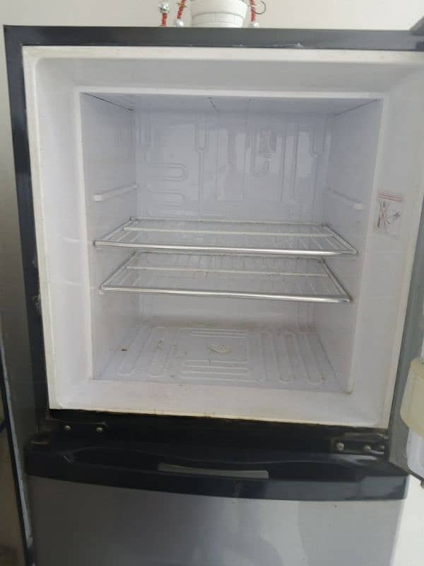 orient fridge  For Sale 10/10 1