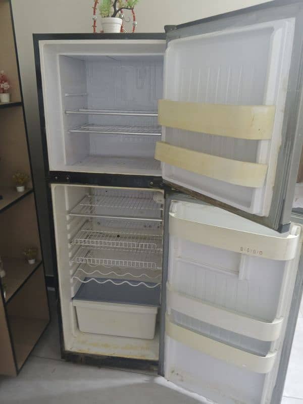 orient fridge  For Sale 10/10 3