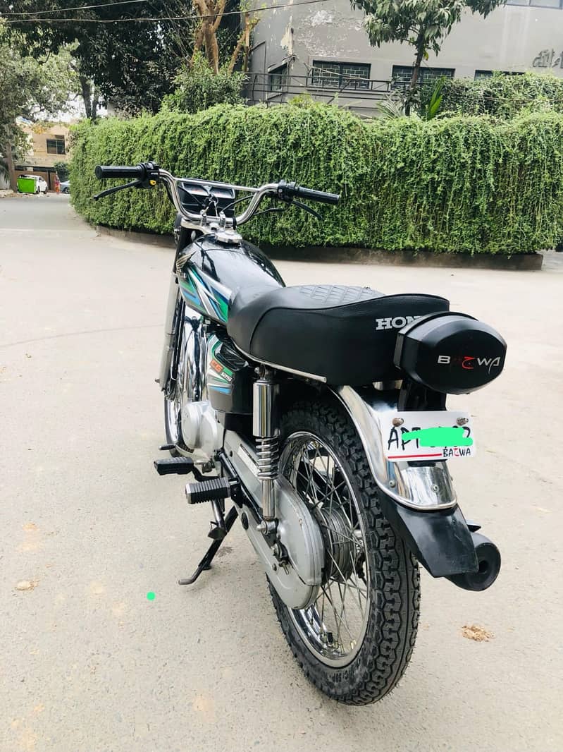 Honda CG 125 2023 0