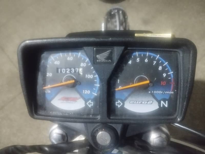 Honda CG 125 2023 3