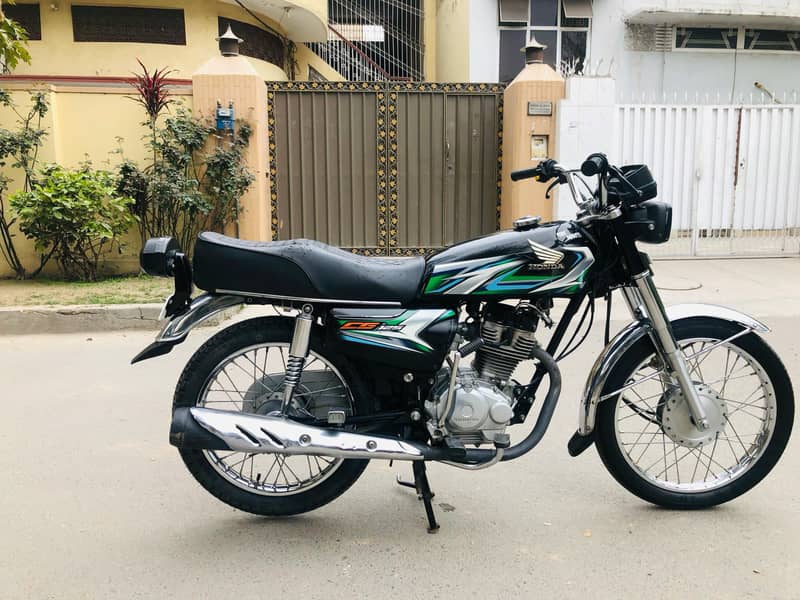 Honda CG 125 2023 4