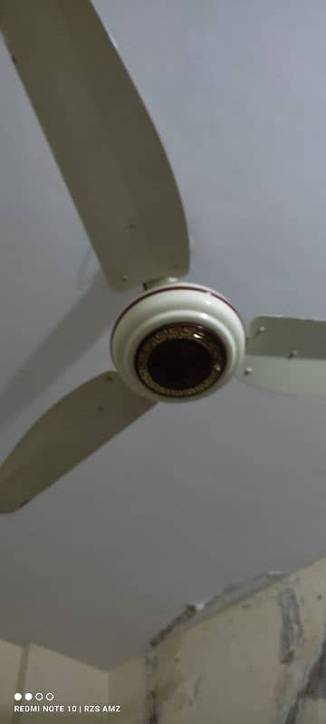 Ceiling fan 0