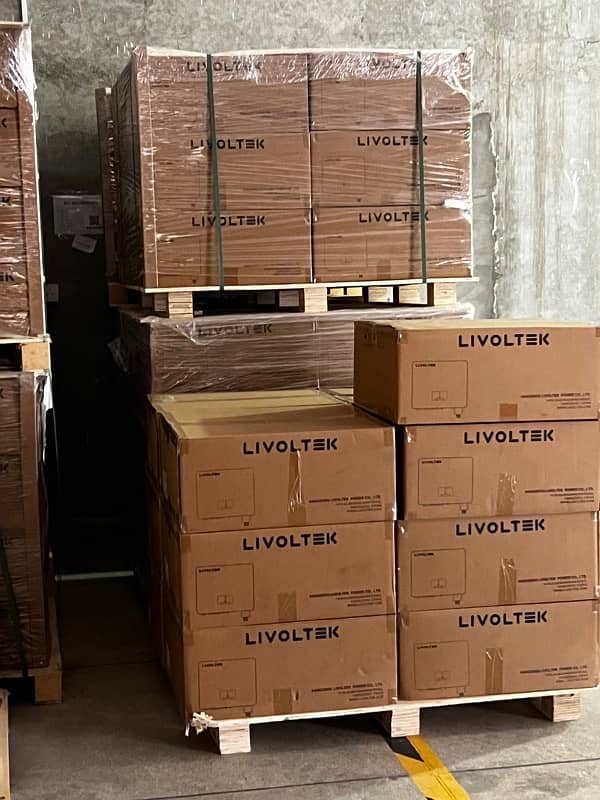 Livoltek 3.6 kw hybrid inverter 16