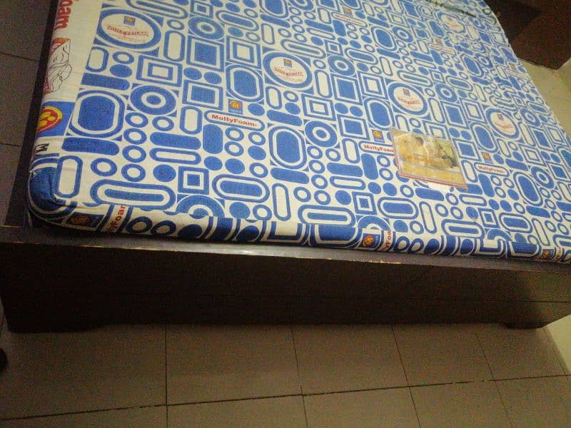 bed with mattress and side table 2