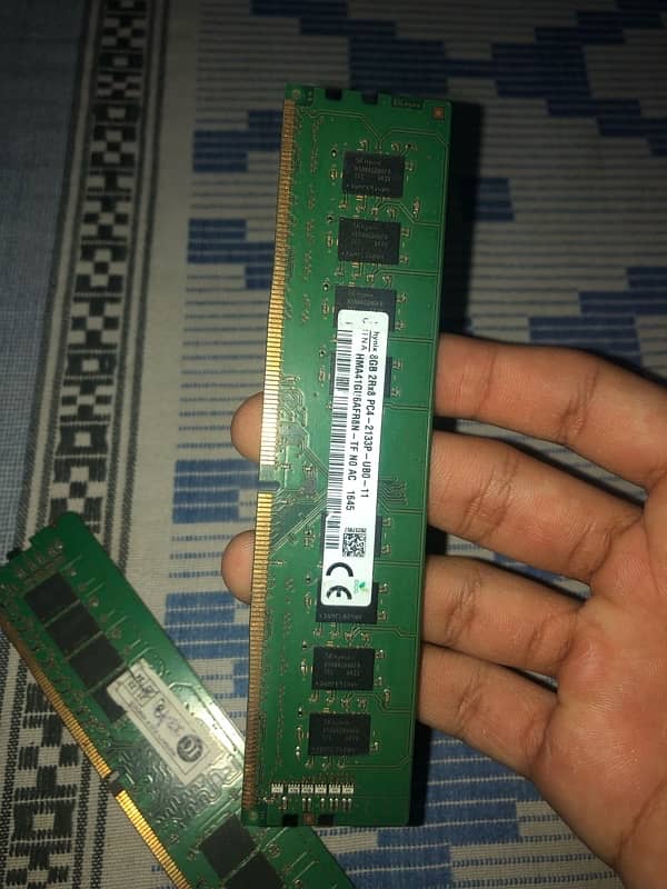 RAM 8GB 1