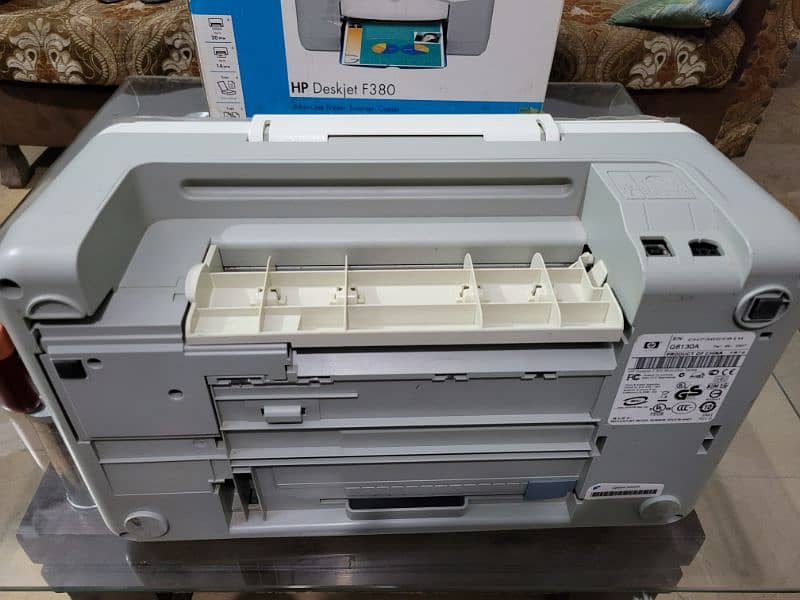 HP DeskJet F380 1