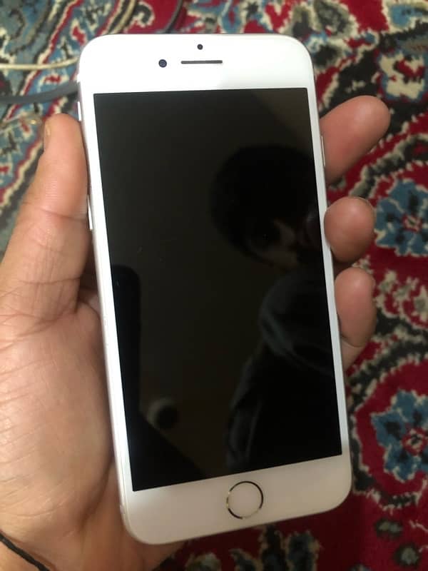 iphone 8 JV 64 GB battery health65 condition 10/9 all ok 4