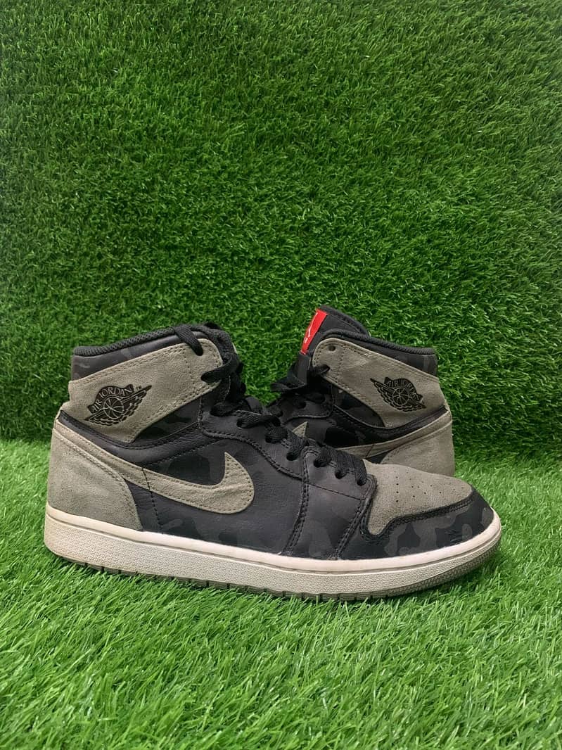 Jordan 1 Retro High (Camo 3M Shadow) 0