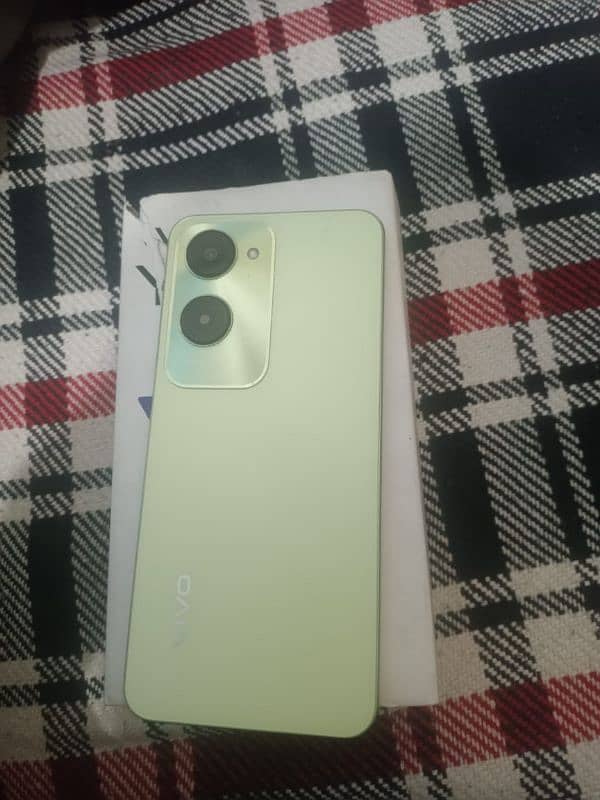 vivo Y 18 4+4 128Gb new phone hai 0