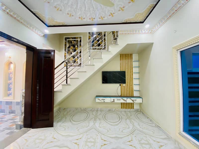 4.5 Marla Brand New Triple Storey House For Sale In Samanabad Lahore 6